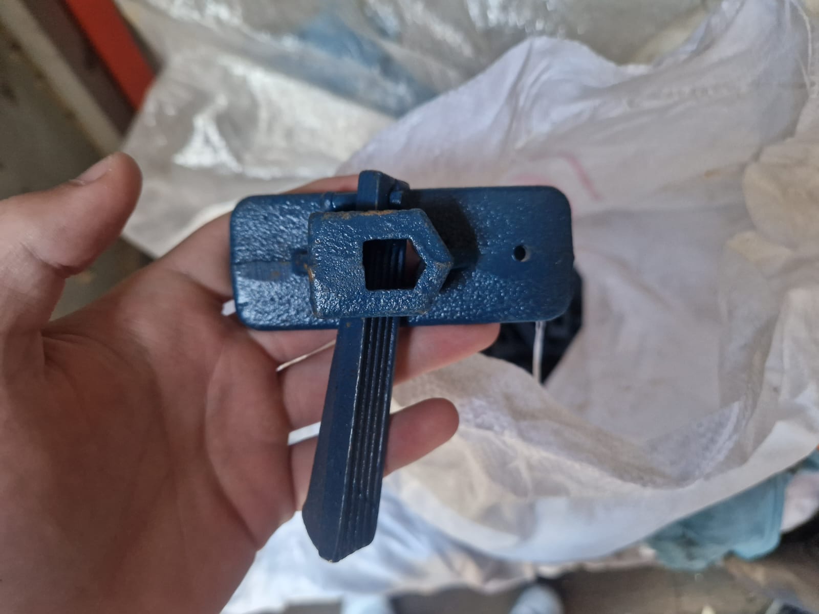 Morseti pentru armaturi-blocatori